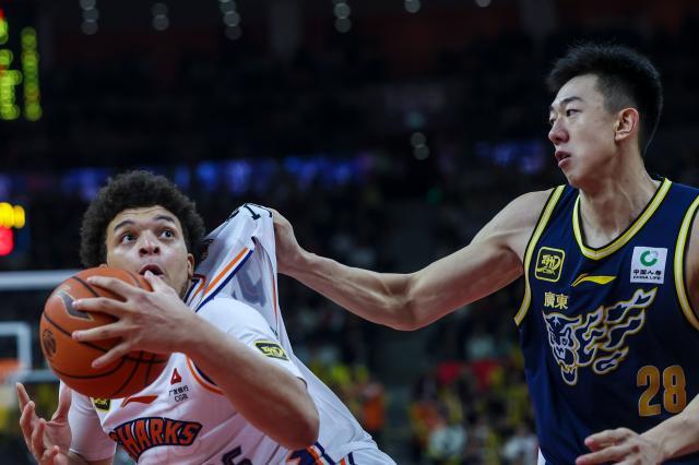 开云官网-悬崖边上海该如何调整？押宝洛夫顿不该是唯一选择