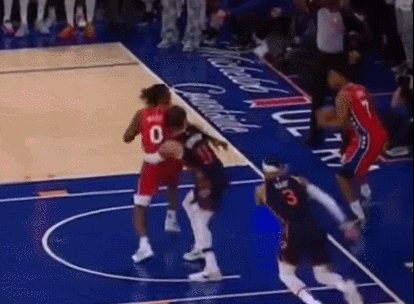 开云官网-76人遭遇黑色14秒准备上诉！恩比德：裁判让我们输