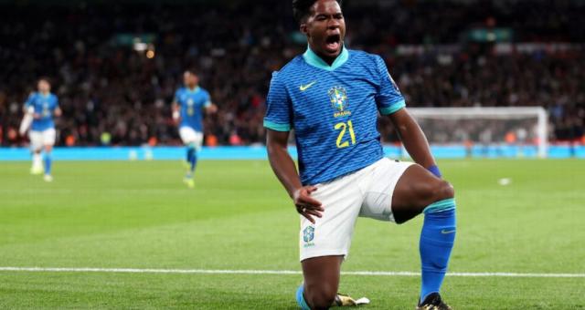 开云平台-多里瓦尔首战 恩德里克首球 温布利最年轻进球者！