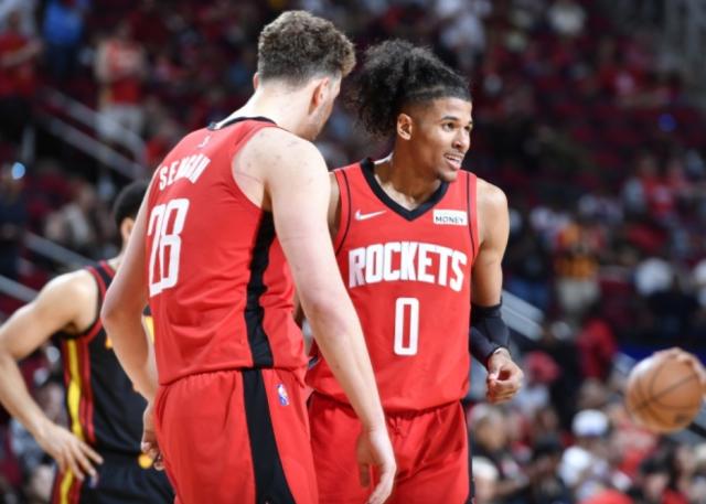 1711819374622058787.png 开云官网-火箭休赛期酝酿超级交易 申京或将成为超巨置换品