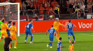 开云app-【欧预赛】哈克波抽射邓弗里斯助攻戴帽，荷兰3比0