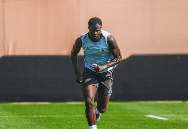 kaiyun-盖伊2天后首秀，申花新三叉戟互补，马镇预定一门 签李昊基本没戏