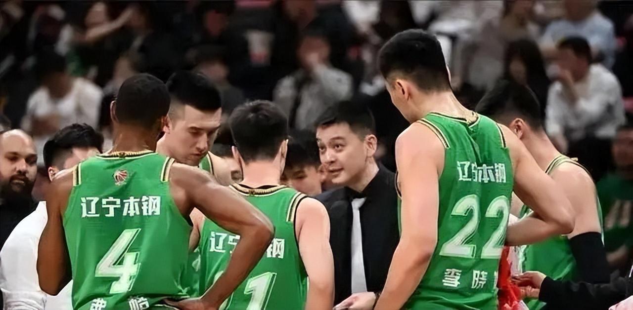 这就是杨鸣的个人魅力！揽责不甩锅，低谷中撑起辽篮风骨！