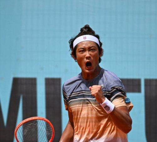 1683070700713070770.jpg 开云体育-【早报】你进球我三分,伦敦德比各取所需!