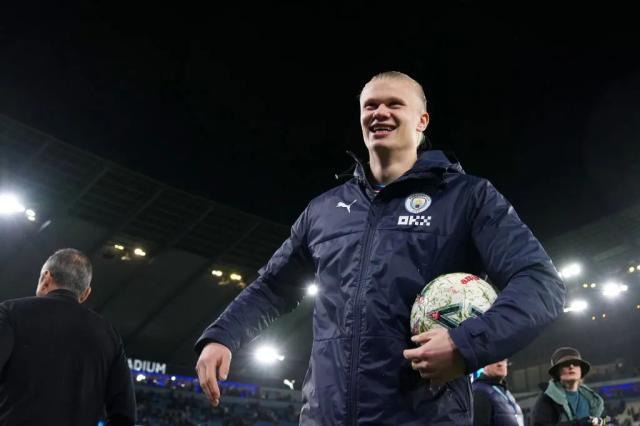 1679176831542066278.jpeg 【足总杯】哈兰德2场8球!曼城6比0伯恩利晋级4强