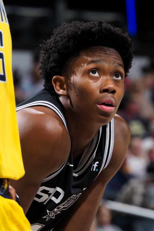 开云体育-【现场】瓦塞尔复出砍下生涯新高 马刺努力屏蔽干扰