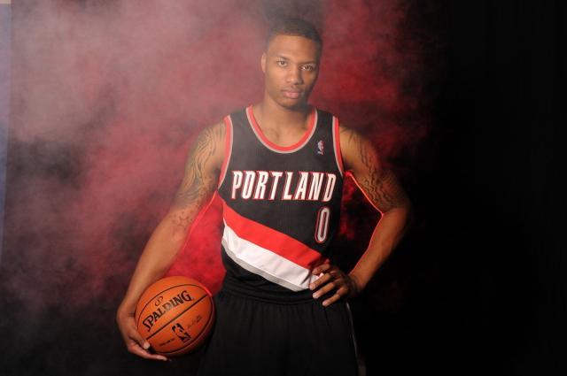 开云体育-利拉德：对新阵容感到兴奋 夏普的天赋难以置信