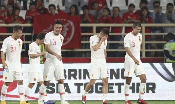 1655268135852046267.png 开云官网-国足无赛事将跌出亚洲前十 FIFA最新排名23日公布