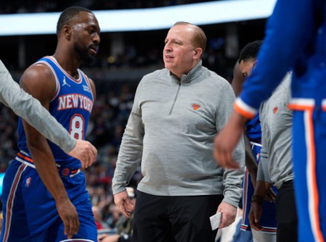 1647056254381033603.png 开云体育-尼克斯萎靡要再破再立?兰德尔锡伯杜失去高层信任