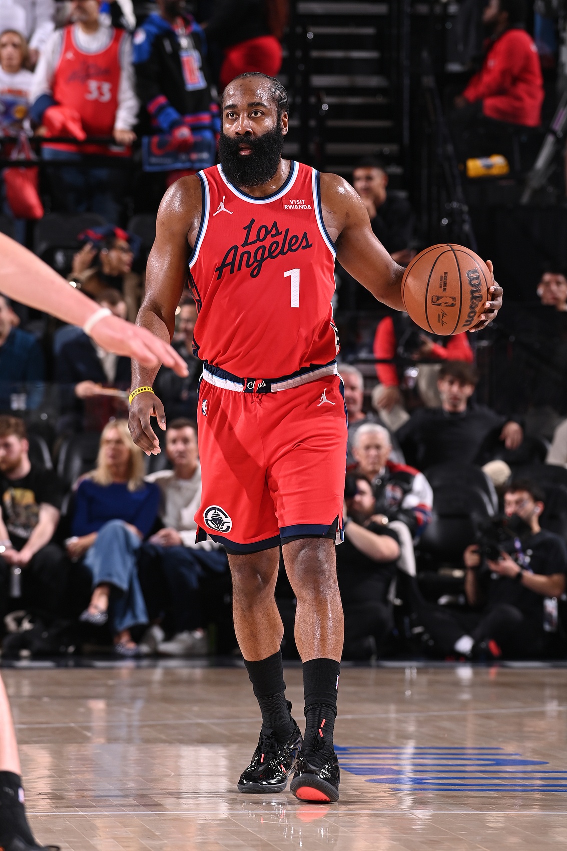 开云官网-近18战15胜！登卡稳C&amp;9人轮换体系 快船好起来不是偶然而是必然？