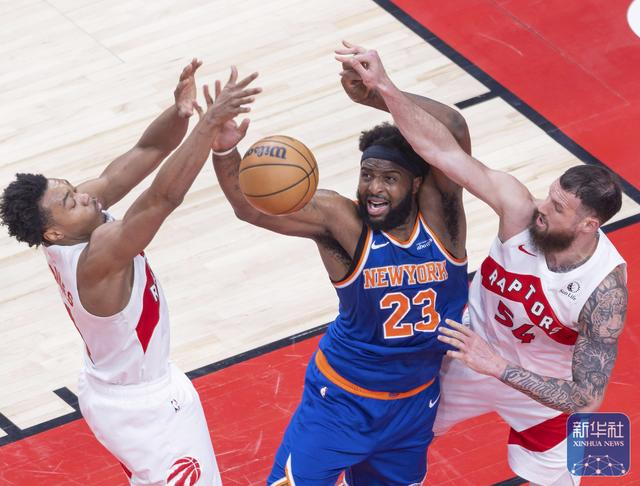 kaiyun-篮球 | NBA常规赛：猛龙不敌尼克斯|英格拉姆|篮板球|罗宾逊|布兰登-英格拉姆|迈尔斯·布里奇斯_新浪体育_新浪新闻