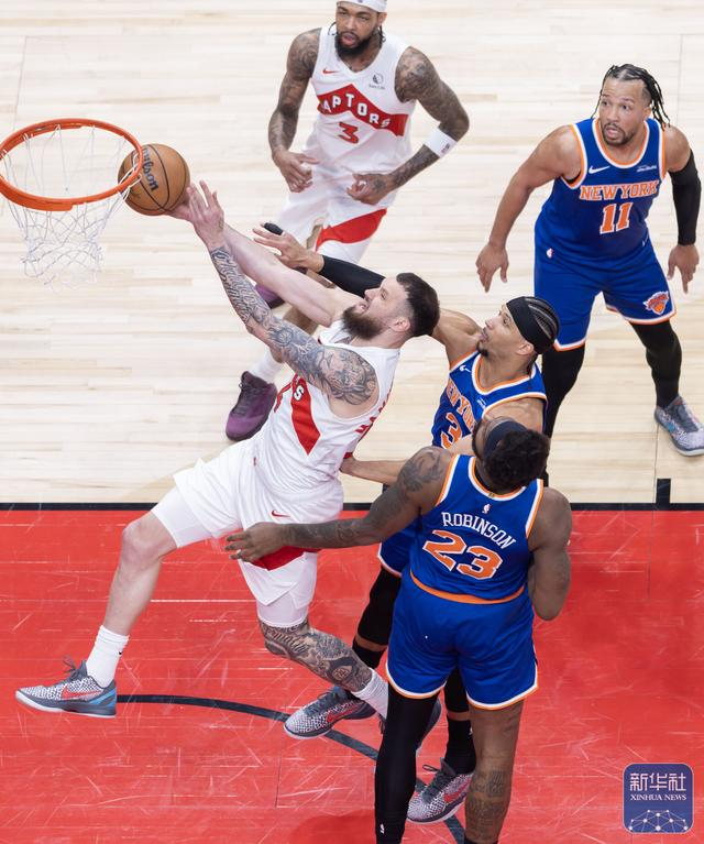 kaiyun-篮球 | NBA常规赛：猛龙不敌尼克斯|英格拉姆|篮板球|罗宾逊|布兰登-英格拉姆|迈尔斯·布里奇斯_新浪体育_新浪新闻