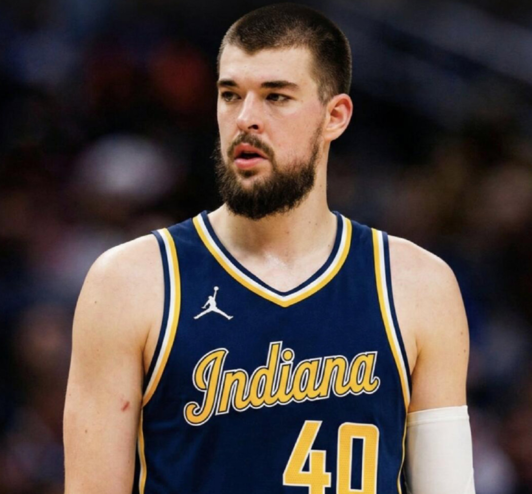 开云体育-勇士无缘字母，迎娶2米18波神！2换5，快船送走祖巴茨大赚！