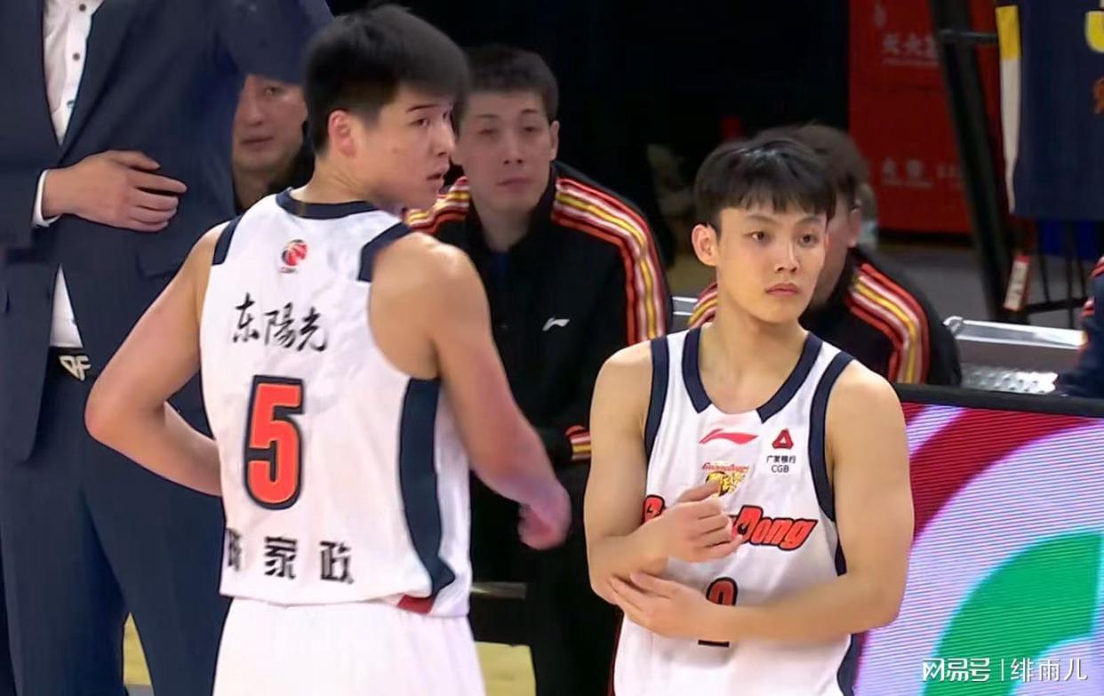 开云平台-确认不打了！广东冠军锋线正式上位，CBA职业生涯结束了！