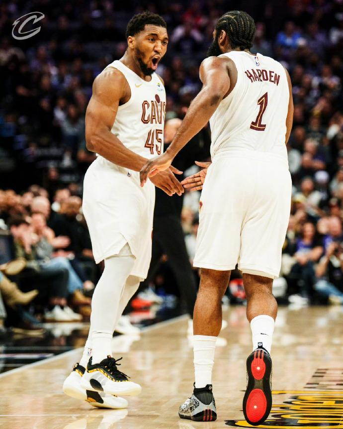 开云体育-前刚血洗对手转头就输10分？骑士这场防守崩盘，纯属自己作死！