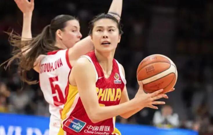 开云平台-女篮大胜捷克,世预赛3胜1负,已经提前锁定出线名额
